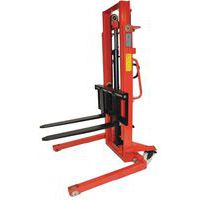 Warrior Straddle Stacker